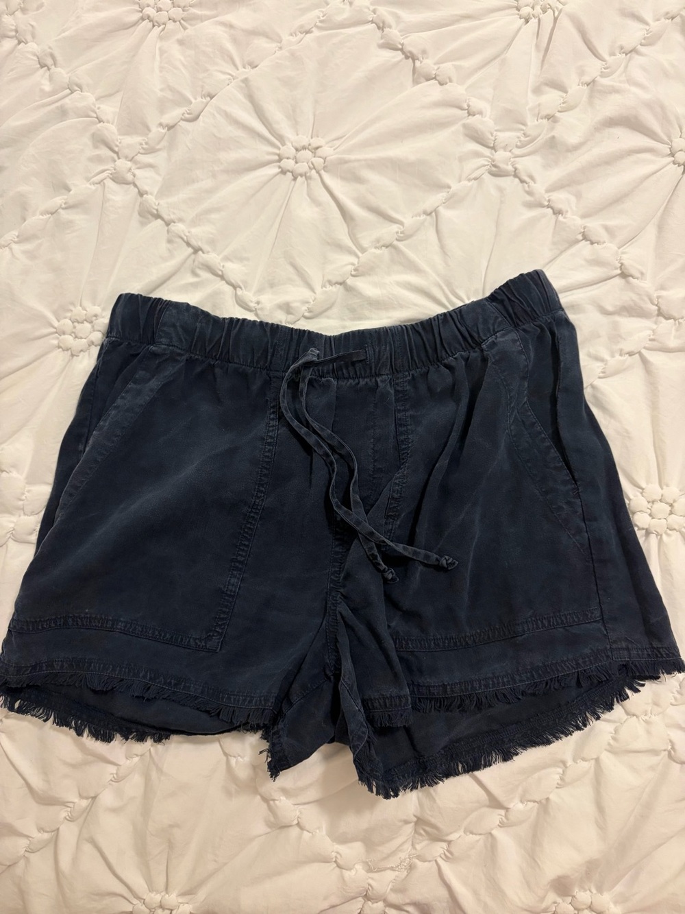 Bella Dahl Navy Drawstring High-Waist Fringe Hem Shorts